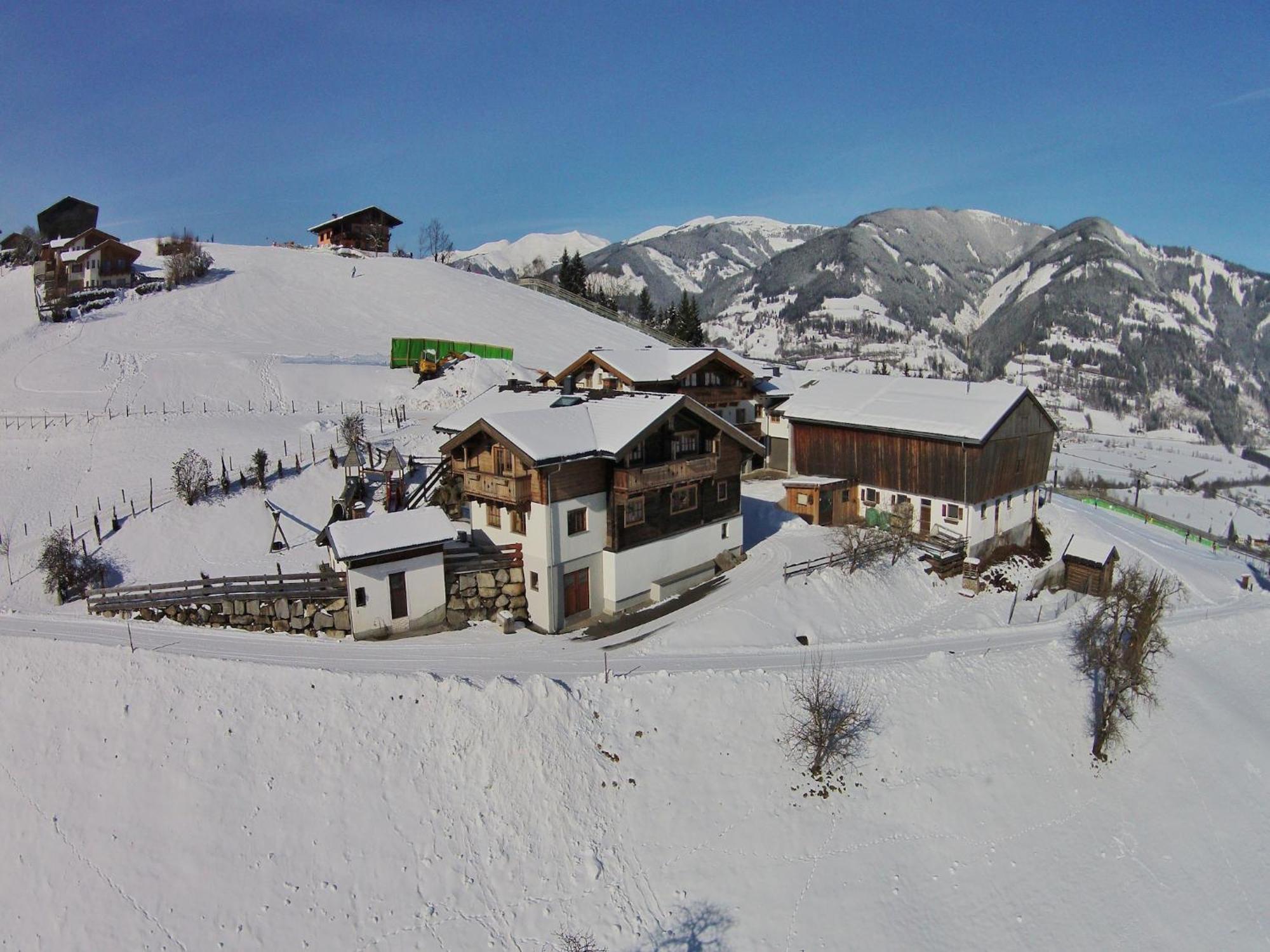Modern Mansion In Kaprun Near Ski Area Extérieur photo